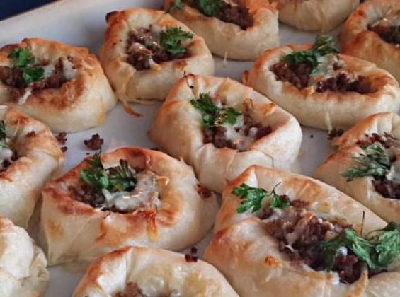 Kıymalı kuş yuvası börek tarifi